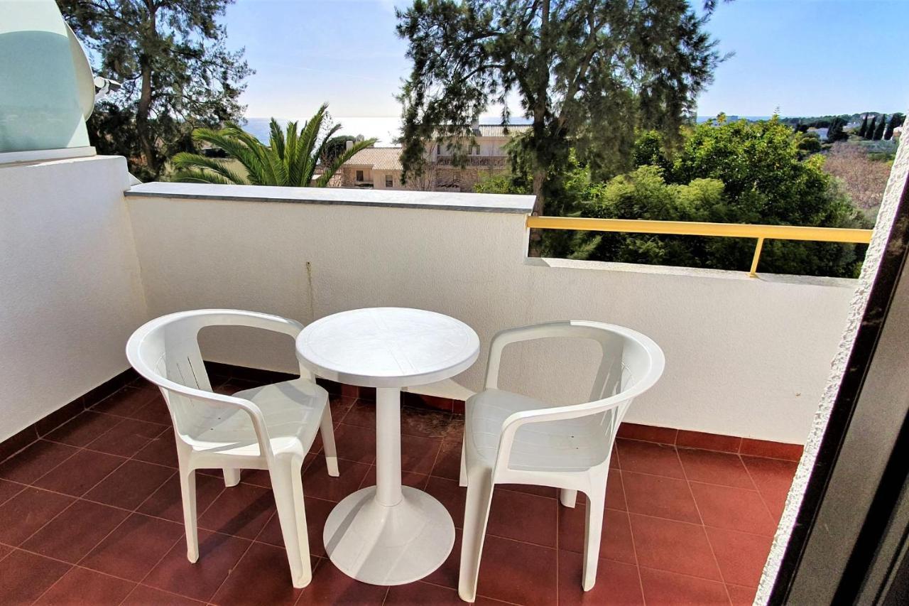 Lovelystay - The Algarvean Oasis Armacao de Pera Exterior photo